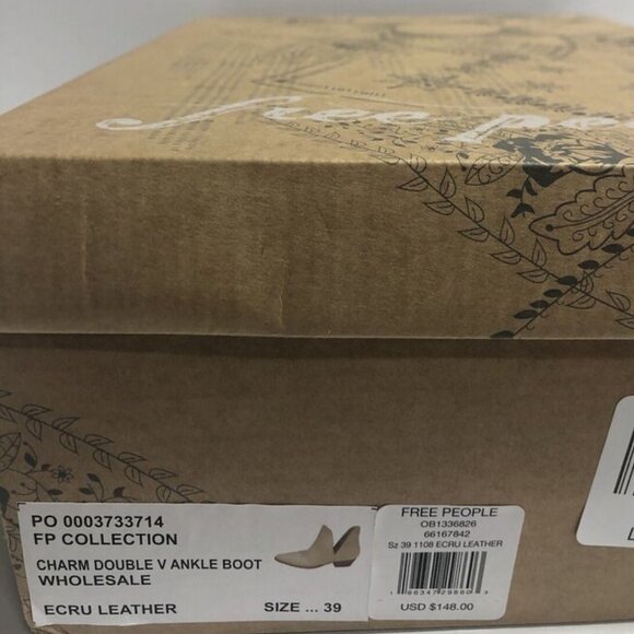 Free People Women’s Charm Double V Ankle Boot EUR39, US9 M - Picture 6 of 6